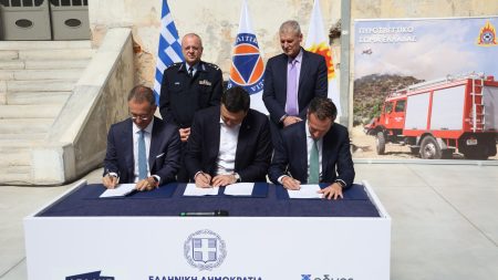 Υπογραφή Μνημονίου Υπ. Κλιματικής Κρίσης και Πολιτικής Προστασίας με ΔΕΔΔΗΕ και ΑΔΜΗΕ