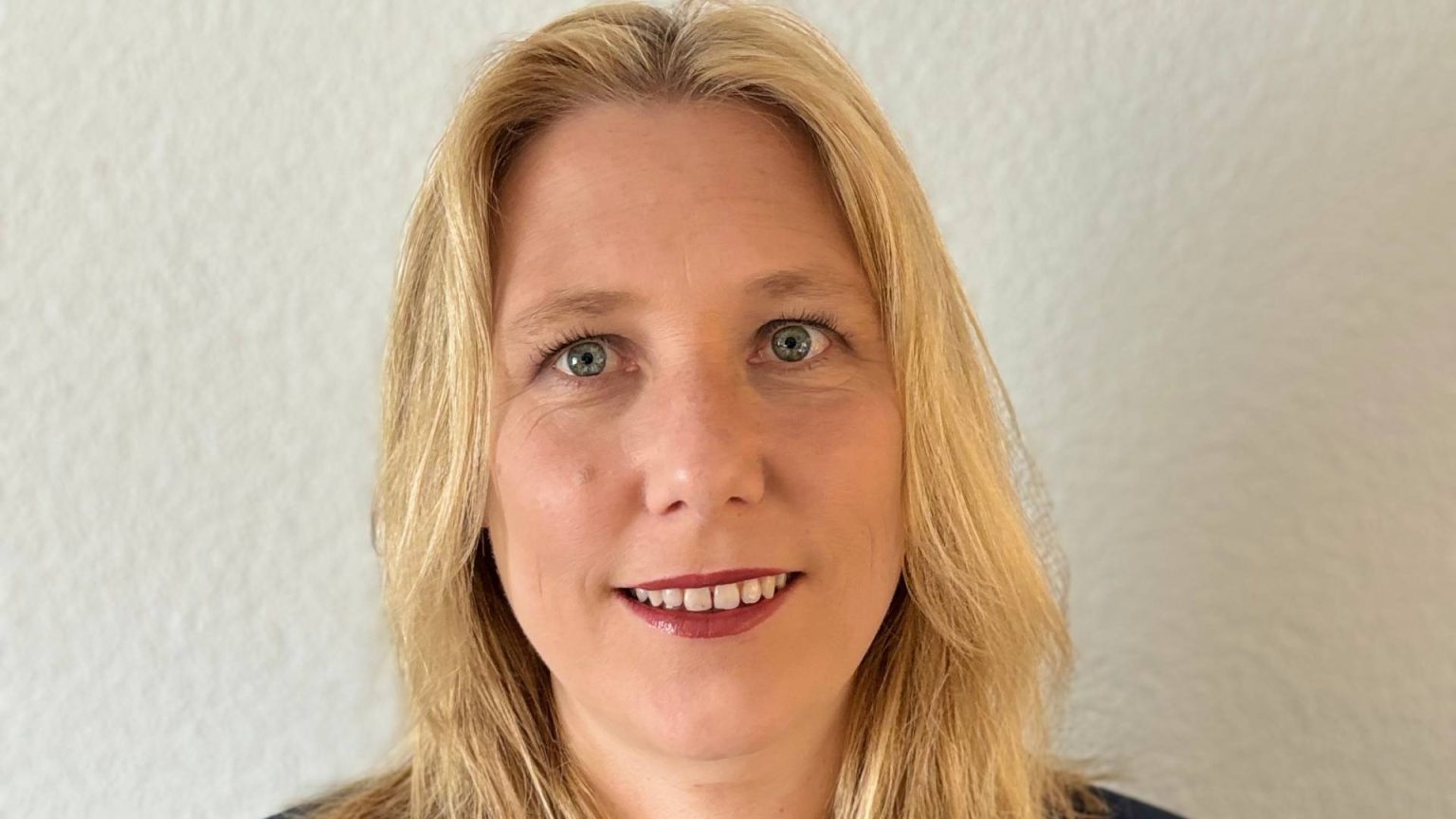 Η JTI ανακοινώνει τη Janine Neuhaus ως νέα Γενική Διευθύντρια της JTI Hellas