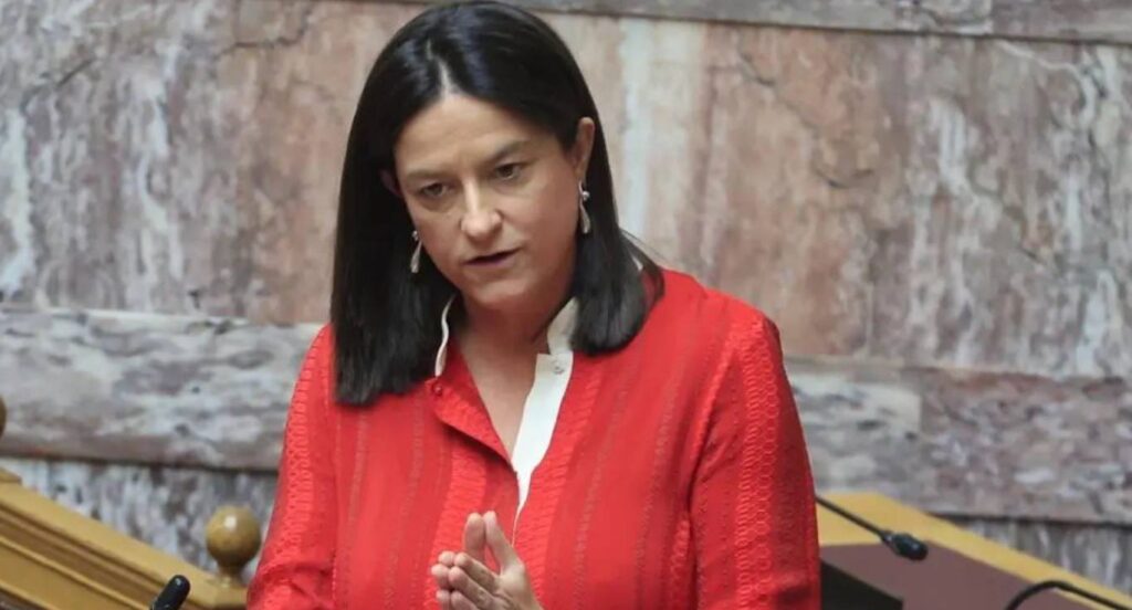 ΥΠΕΚΑ Ν. Κεραμέως: Στο δεύτερο χαμηλότερο σημείο στην ιστορία της χώρας η ανεργία, στο 7,5%