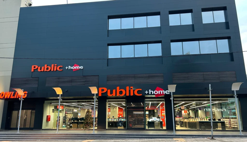 Καλοκαιρινές εκπτώσεις στα Public: Η καλύτερη στιγμή για βουτιά στις έξυπνες αγορές