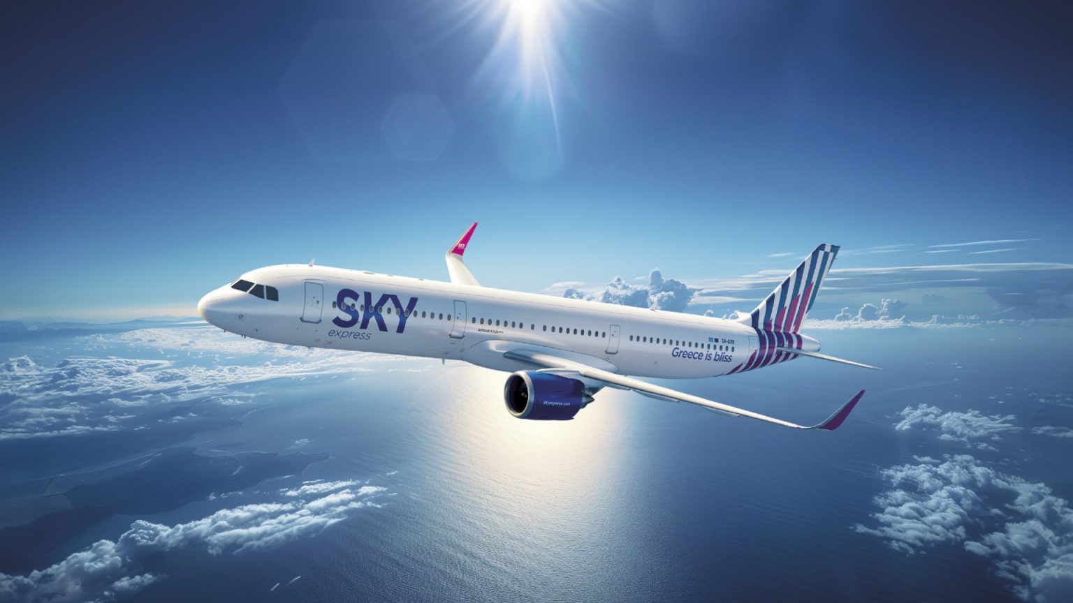 SKY express: Δωρεάν Αεροπορικά Εισιτήρια για Παιδιά και Εκπαιδευτικούς για όλες τις πτήσεις από Σαντορίνη προς Αθήνα