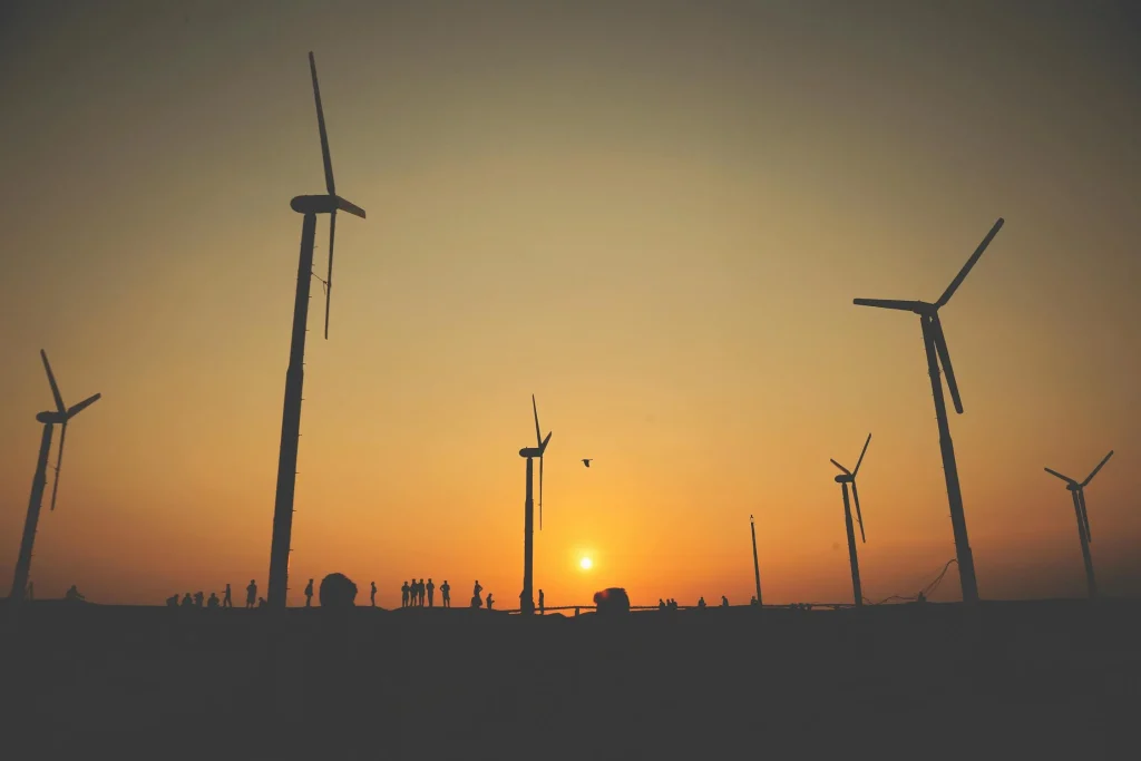 ΕΛΕΤΑΕΝ: Πολύ μικρή η πραγματική κατάληψη του εδάφους από τα αιολικά πάρκα στην Ελλάδα