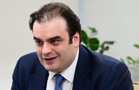 Κ. Πιερρακάκης στο Reuters: «Χρειαζόμαστε περισσότερες διασυνοριακές συγχωνεύσεις και εξαγορές στην Ευρώπη»