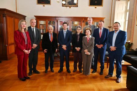 Μνημόνιο Συνεργασίας μεταξύ του Πανεπιστημίου Αθηνών και της ΑΠΔΠΧ