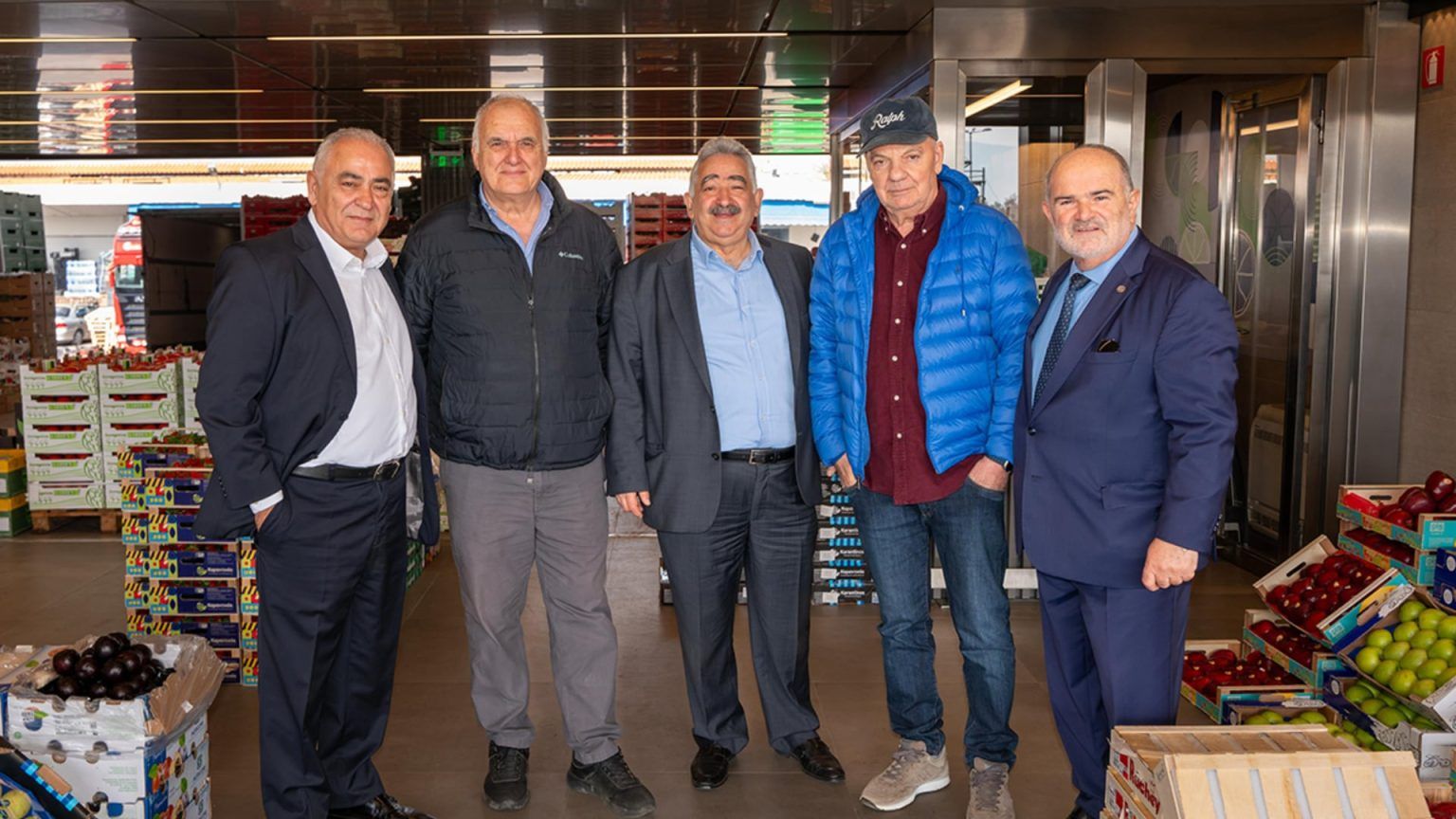Επίσκεψη του Γ. Χατζηθεοδοσίου στην Κεντρική Λαχαναγορά Αθηνών