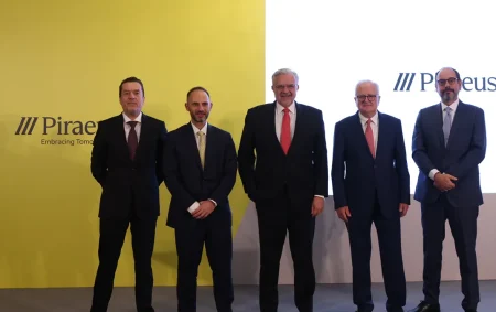 Επίσκεψη της Διοίκησης της Πειραιώς στην Κρήτη