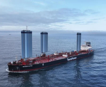 Πειραιώς: Χρηματοδοτεί το πρώτο δεξαμενόπλοιο τύπου LR2 στον κόσμο με αιολική ενέργεια