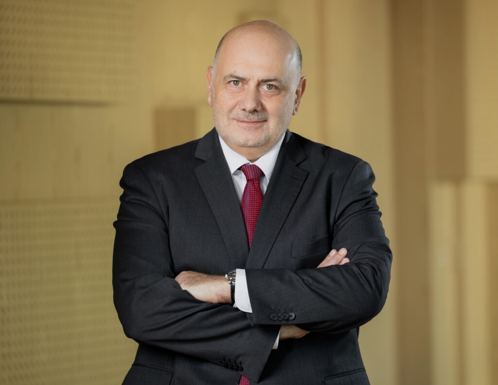 Ο καθ. Άγις Παπαδόπουλος νέος πρόεδρος του Ελληνογερμανικού Επιμελητηρίου