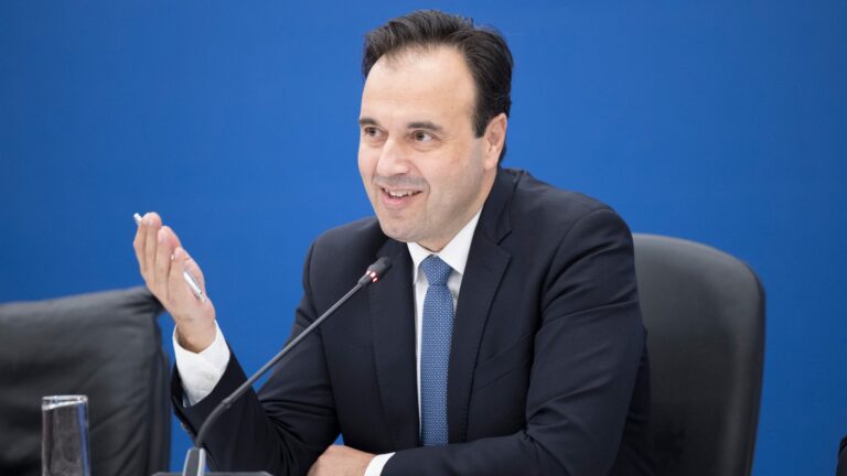 Δύο διεθνείς αξιολογήσεις επιβεβαιώνουν την πρόοδο της Ελλάδας στον ψηφιακό μετασχηματισμό