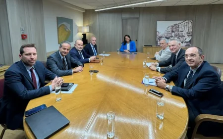 Τελικός γύρος διαβουλεύσεων της Ν. Κεραμέως με τους Κοινωνικούς Εταίρους για τις συλλογικές διαπραγματεύσεις