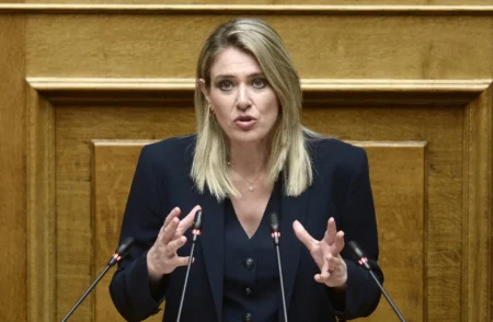 Άννα Ευθυμίου: «Η κοινωνία βιώνει τις θετικές αλλαγές στην αγορά εργασίας»