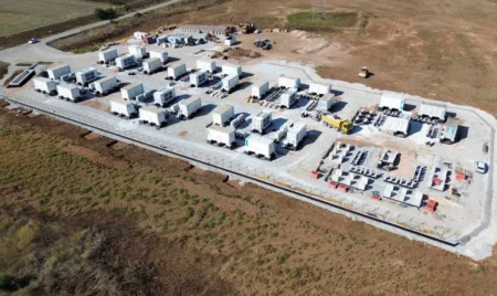 Όμιλος ΔΕΗ: Στο 90% η κατασκευή των φωτοβολταϊκών ισχύος 2,13 GW στη Δυτική Μακεδονία