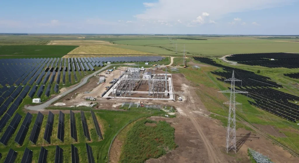 Όμιλος ΔΕΗ: 130 MW φωτοβολταϊκών προστίθενται στο εν λειτουργία χαρτοφυλάκιο ΑΠΕ στη Ρουμανία