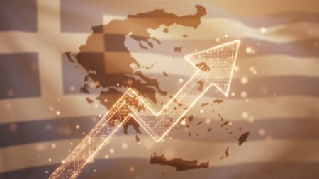 Τα στοιχεία του ΟΟΣΑ για την Ελλάδα: Αύξηση επενδύσεων και υποχώρηση της ανεργίας