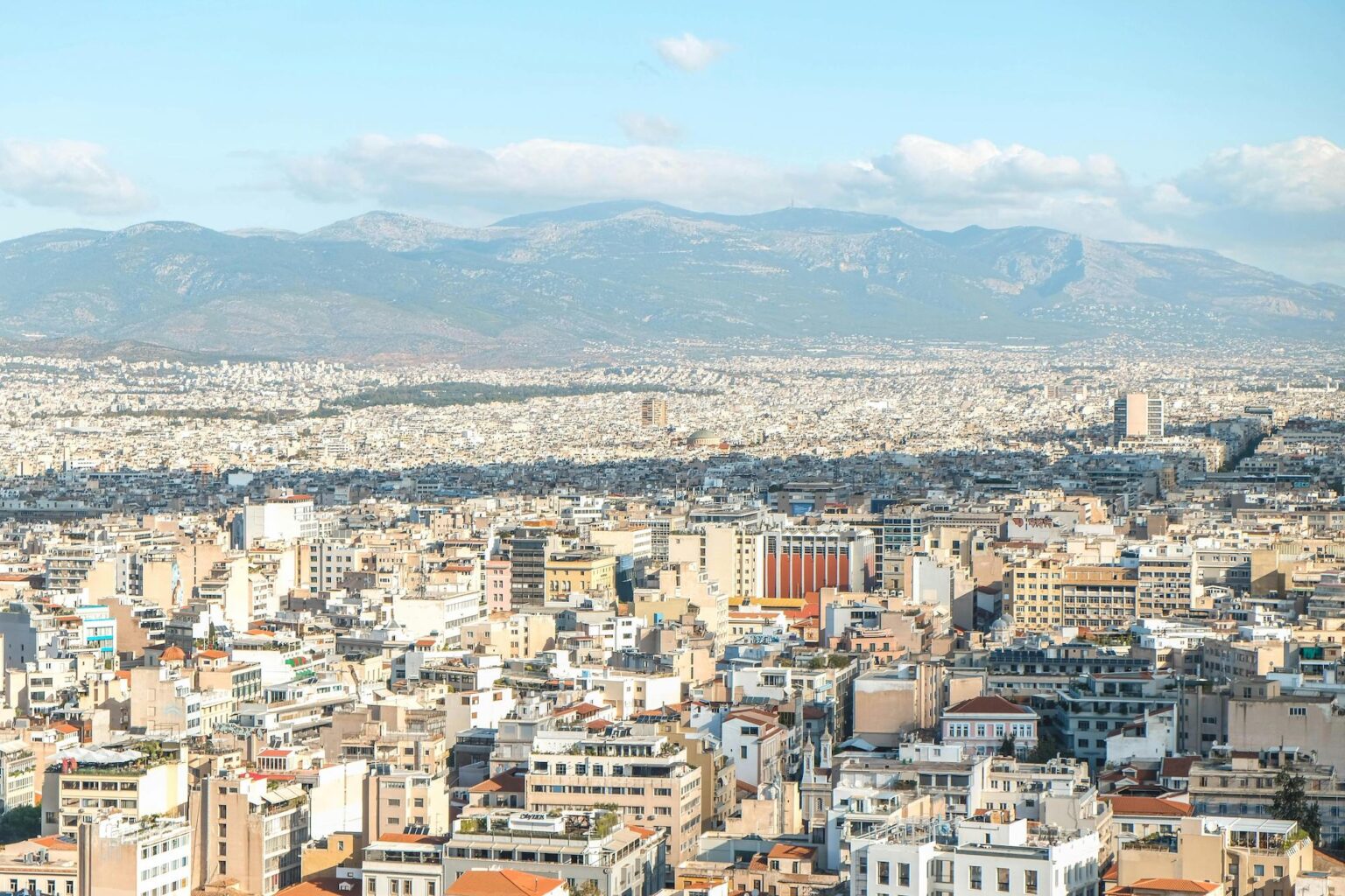 ΥΠΕΘΟ – ΑΑΔΕ: Επιπλέον καταβολές επιστροφής ενοικίου 8,9 εκ ευρώ σε 39,3 χιλιάδες δικαιούχους