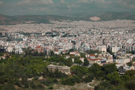 Δήμος Αθηναίων: Σταθερά τα δημοτικά τέλη για το 2026