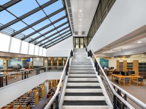 “The Deal Room”: Deree και AEON Group δημιουργούν ένα νέο πρότυπο συνεργασίας