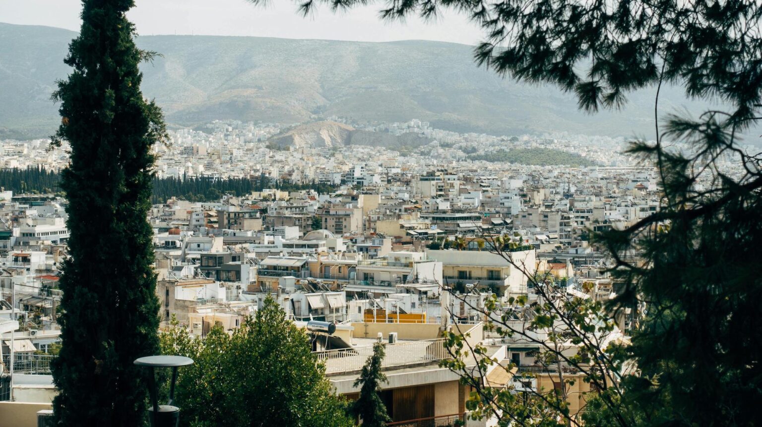 ΥΠΕΘΟ – ΑΑΔΕ: Ξεκίνησε η υποβολή των αιτήσεων μείωσης ΕΝΦΙΑ σε ασφαλισμένες κατοικίες