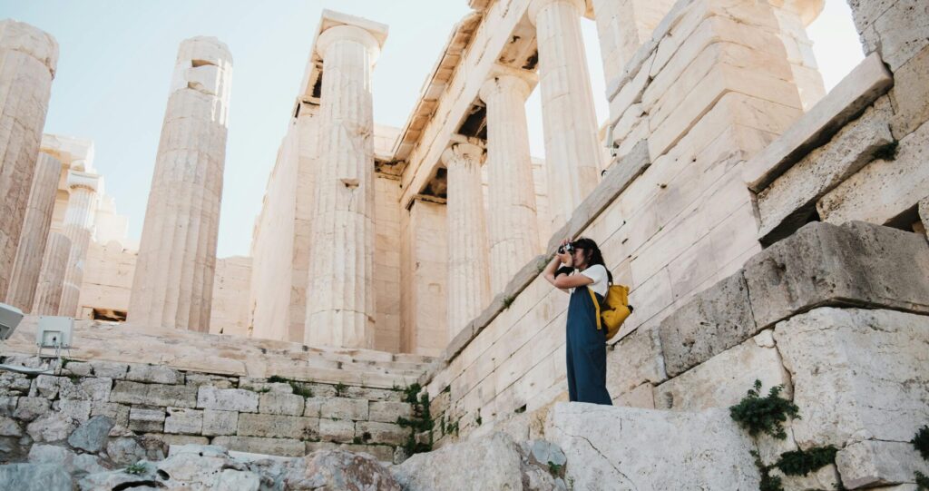 ΙΝΣΕΤΕ: Ανθεκτικότητα και θετικές προοπτικές στις αγορές εισερχόμενου τουρισμού παρά την αβεβαιότητα