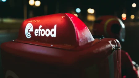 efood: Υλοποιεί μια νέα διαδικασία για την ασφάλεια των διανομέων και των καταναλωτών