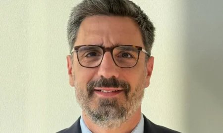 Pfizer Hellas: Αλλαγή ηγεσίας – Αποχωρεί μετά από 40 χρόνια επαγγελματικής πορείας ο Ζ. Ραγκούσης