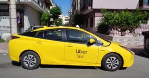 Uber: Φέρνει στην Ελλάδα τη λειτουργία Ηχητικής Εγγραφής για πιο ασφαλείς διαδρομές