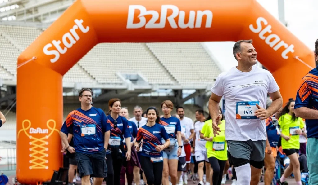POWERADE B2Run Aθens 2026: Όταν η εταιρική κουλτούρα βγαίνει από το γραφείο και γίνεται εμπειρία