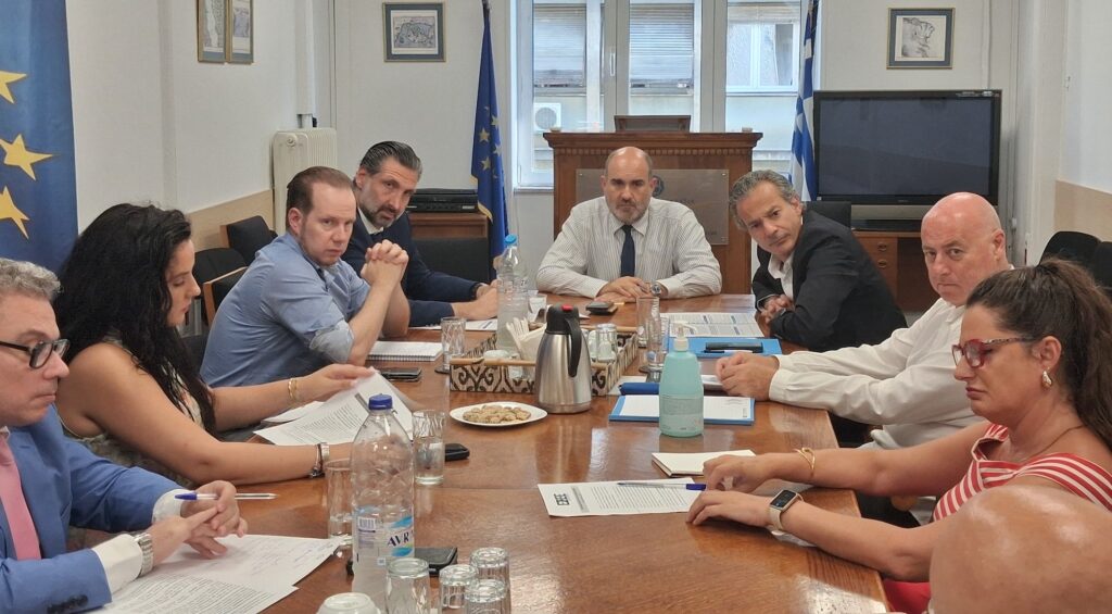 Συνάντηση ΕΣΕΕ με τον Υφυπουργό Οικονομικών Δημήτρη Μαρκόπουλο