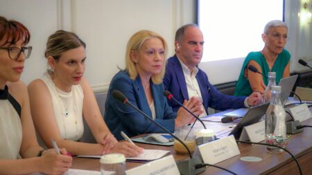 Σταθερές πληρότητες και τιμές στα ξενοδοχεία έως τον Μάιο