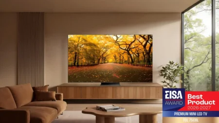 Η TCL απέσπασε έξι βραβεία EISA