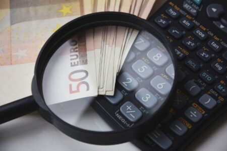 ΕΛΣΤΑΤ: Αύξηση 6,4% του τζίρου των ελληνικών επιχειρήσεων το Β΄τρίμηνο του 2026