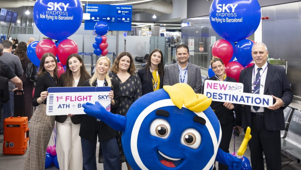 Απογειώθηκε η πρώτη πτήση της SKY express για τη Βαρκελώνη