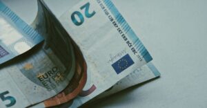 ΙΟΒΕ: Τριμηνιαίο Δελτίο για το Ιδιωτικό Χρέος στην Ελληνική Οικονομία