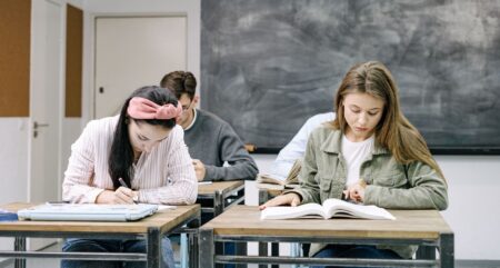 ΚΕΠΕ: Η PISA δείχνει την πτώση. Τα δεδομένα δείχνουν τη διαδρομή.